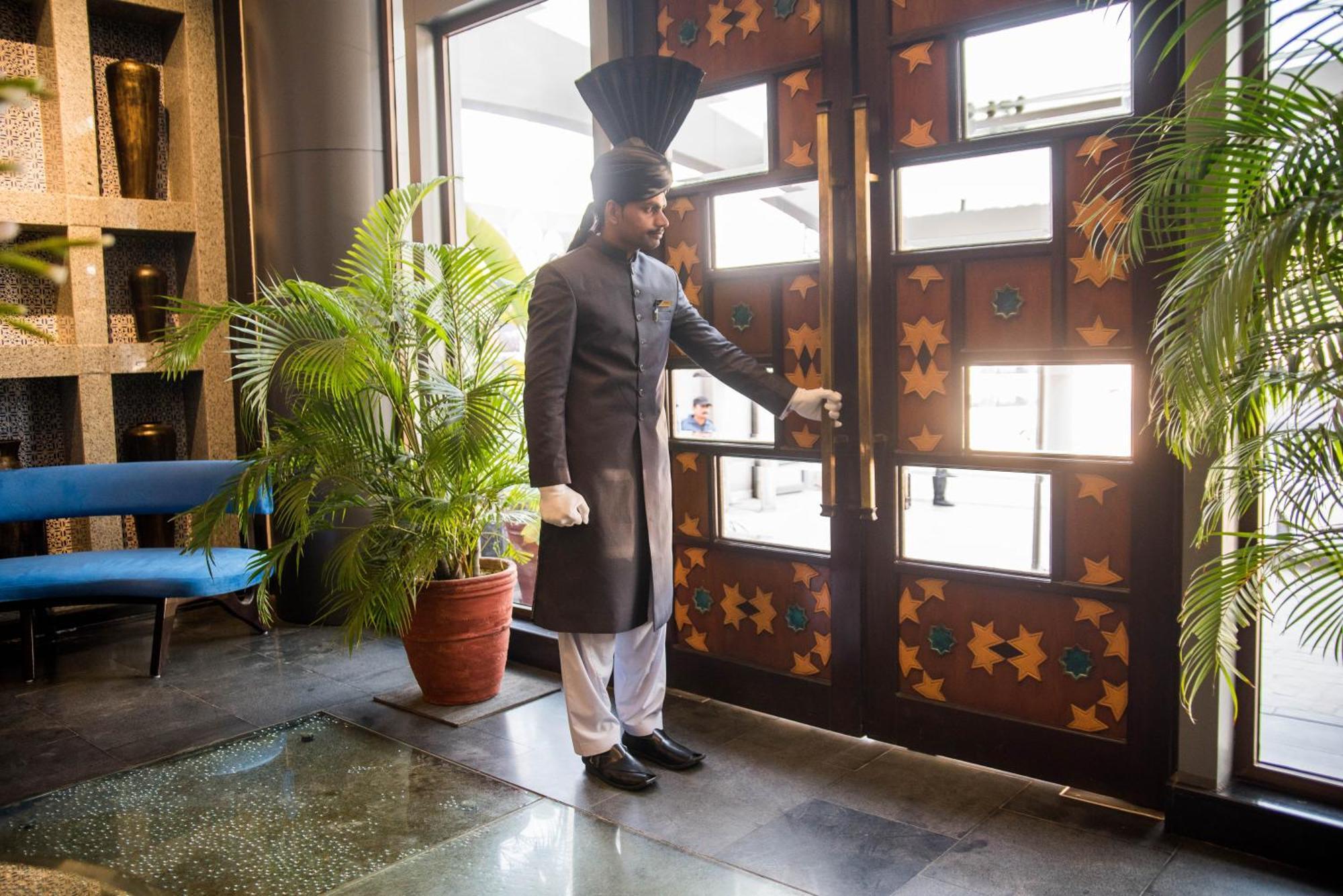 Hotel Dgates لاهور المظهر الخارجي الصورة
